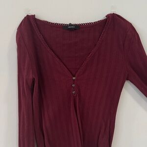 Forever 21 Burgundy Ribbed V-Neck Long Sleeve Top